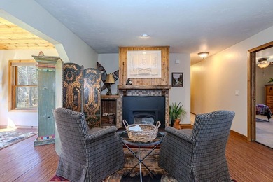 Opportunity to own a fully renovated home on the highly - photo 11