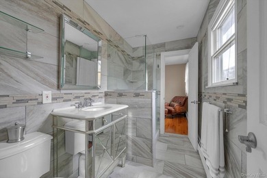 Stop looking and start packing! Beautifully renovated within the - photo 19