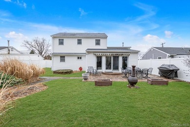 Stop looking and start packing! Beautifully renovated within the - photo 20