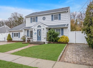 Stop looking and start packing! Beautifully renovated within the - photo 23