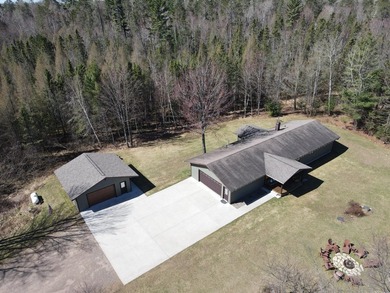 Opportunity to own a fully renovated home on the highly - photo 38