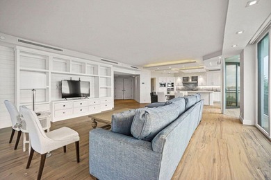 This beautiful unit has recently been renovated and offers a - photo 5