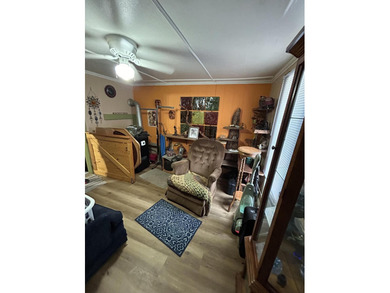 2 neat and clean cottages all on their own lots with multiple - photo 12