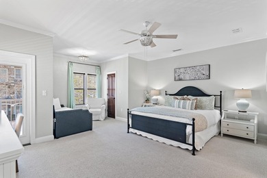 This recently and tastefully renovated 4-bedroom, 3 1/2-bath - photo 20