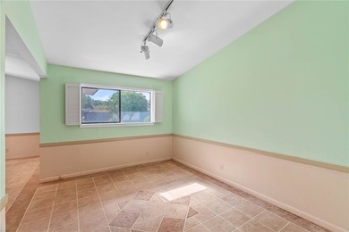 Charming 1955 Home with Endless Potential - Investor's Dream! - photo 4