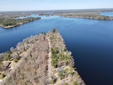 Enjoy lake life on the highly desirable Lake Nokomis chain with - photo 33