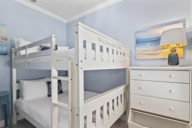This recently and tastefully renovated 4-bedroom, 3 1/2-bath - photo 36