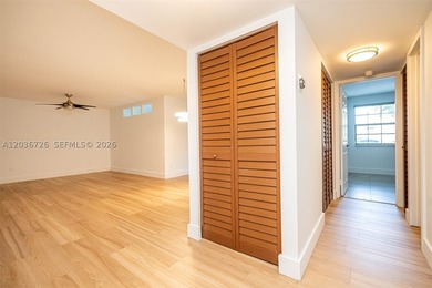 Welcome to this beautifully updated 2-bedroom, 2-bath garden - photo 15