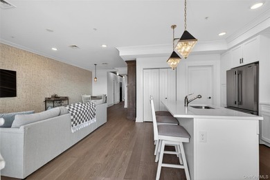 Waterfront Townhome | Balcony Water Views | Steps to LIRR | - photo 19