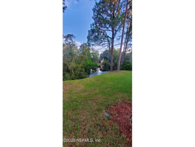 Lake Condo For Sale in Jacksonville, Florida