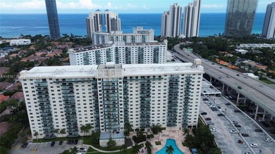 Prime Sunny Isles location! Spacious 1 bed, 1 bath condo with