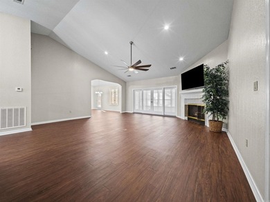 7 Resplandor Loop | Lake Balboa Views & Solid Build Experience - photo 31
