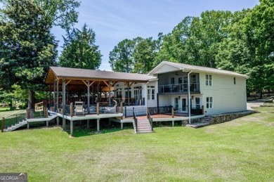 Lake Sinclair Home For Sale in Milledgeville Georgia