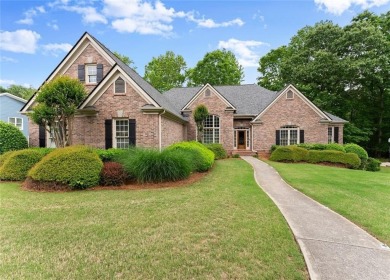 Lake Home Sale Pending in Flowery Branch, Georgia