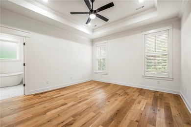 Tucked among the trees with direct access to the Lago Vista East - photo 12