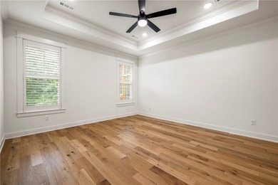 Tucked among the trees with direct access to the Lago Vista East - photo 13