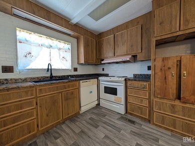 Welcome to 11023 Marcia St in Weldon! This fully certified 433A - photo 13