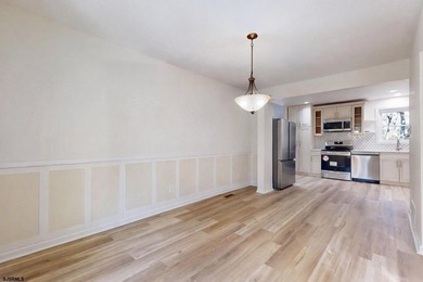 Price adjustment on this beautifully renovated 3-bedroom, 2 - photo 13