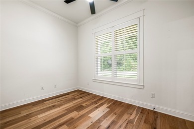 Tucked among the trees with direct access to the Lago Vista East - photo 17