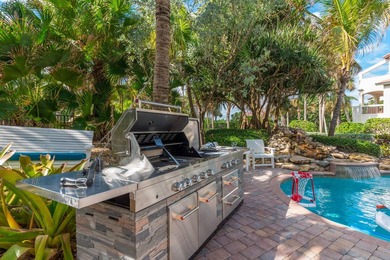Exquisite gated oceanfront estate that epitomizes luxury living - photo 23