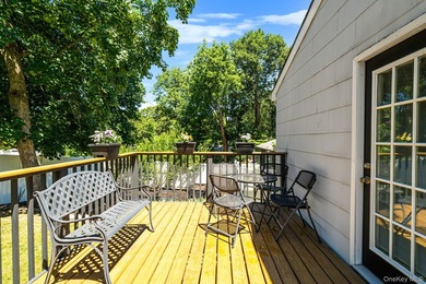 Nestled in the sought-after San Remo section of Kings Park, this - photo 24