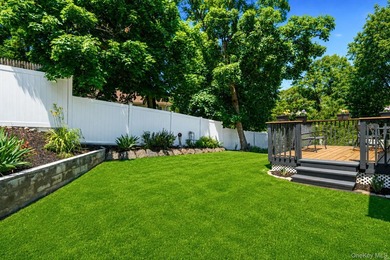 Nestled in the sought-after San Remo section of Kings Park, this - photo 25