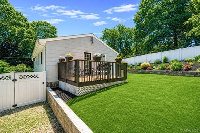 Nestled in the sought-after San Remo section of Kings Park, this - photo 28