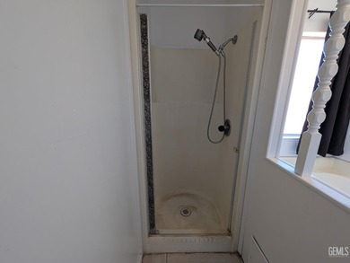 Welcome to 11023 Marcia St in Weldon! This fully certified 433A - photo 30