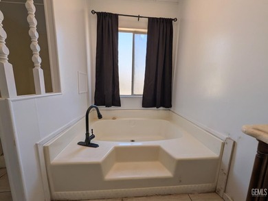 Welcome to 11023 Marcia St in Weldon! This fully certified 433A - photo 31