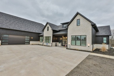 Luxury estate on 6 acres in Lindale ISD, thoughtfully designed - photo 5