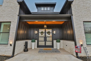 Luxury estate on 6 acres in Lindale ISD, thoughtfully designed - photo 7