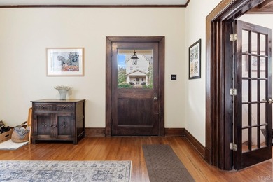 Welcome to 14 Riverview Pl! Tucked away off Rivermont Ave on a - photo 9