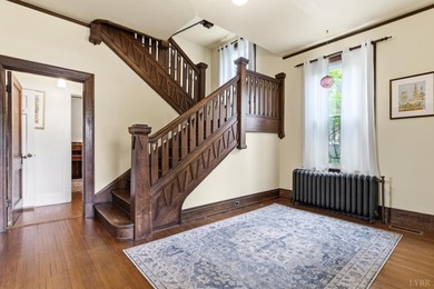 Welcome to 14 Riverview Pl! Tucked away off Rivermont Ave on a - photo 10