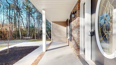 Price adjustment on this beautifully renovated 3-bedroom, 2 - photo 47