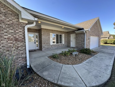 Maintenance-free living condominium located in Holiday Pines