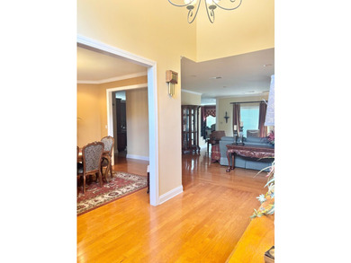 Enjoy stunning lake views from this spacious 5,404 sq ft home - photo 15