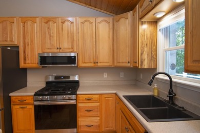 Discover serene living in this spacious four-bedroom - photo 17
