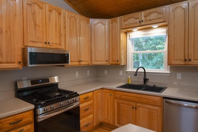 Discover serene living in this spacious four-bedroom - photo 18