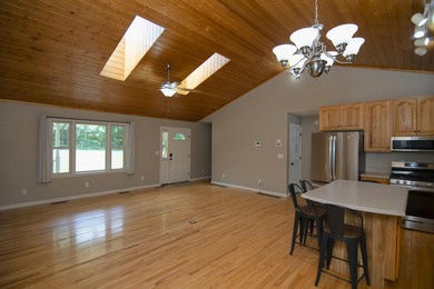 Discover serene living in this spacious four-bedroom - photo 20