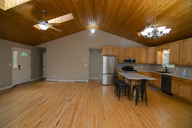 Discover serene living in this spacious four-bedroom - photo 21