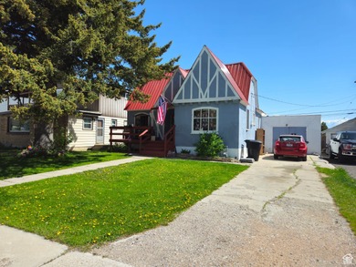 Price reduced and seller will consider offers on this charming - photo 2