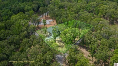 Tucked into a wooded setting just minutes from Kentucky Lake and - photo 43