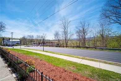 Welcome to one of the Hudson Valley's most iconic and - photo 5