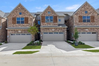 Lake Lewisville Townhome/Townhouse For Sale in Oak Point Texas