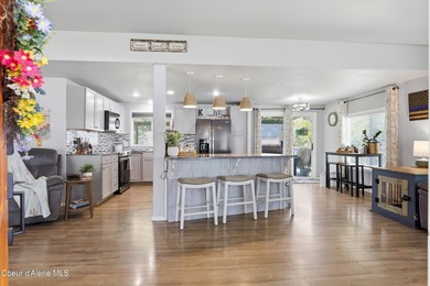 Beautifully updated and exceptionally maintained manufactured - photo 8