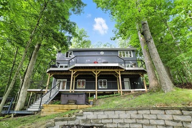 Beautiful view of Lamb Lake on 1.58 wooded acres. Nicely updated - photo 12