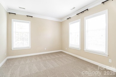 Spacious and move-in ready, this 5 bedroom, 4.5 bath Charlotte - photo 15