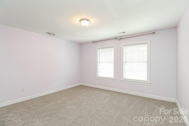 Spacious and move-in ready, this 5 bedroom, 4.5 bath Charlotte - photo 17