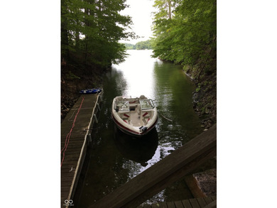 Beautiful view of Lamb Lake on 1.58 wooded acres. Nicely updated - photo 22