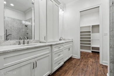 Move in ready home in a gated community with scenic pond side - photo 22